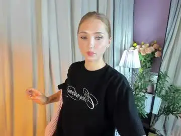 Chaturbate Best live sex cam show of princess_li1y