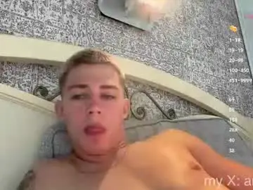 Chaturbate Live Sex Cam of lil_addy