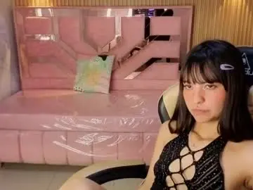 Chaturbate Live Sex of isabeau_s