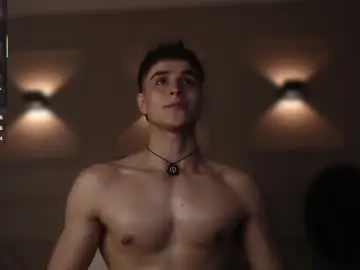 Chaturbate Live Sex Cam of thomklein
