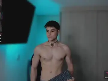 Chaturbate Watch Live Sex Cams of thomklein