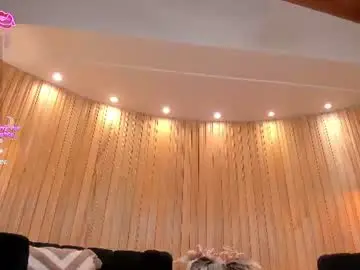 Chaturbate Adult Video Chat of rebeccahudson_