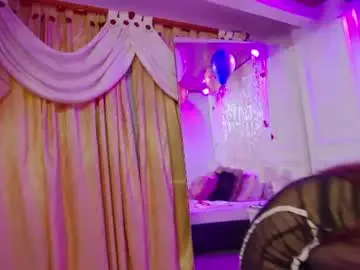 Chaturbate Live Sex of shannonbannks