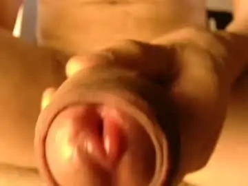 Chaturbate Live Porn of withbothhandsplease