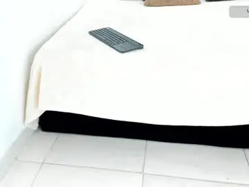 Chaturbate Adult Webcam of alaiasmile_