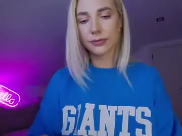 Chaturbate Live Sex Cam of allayah