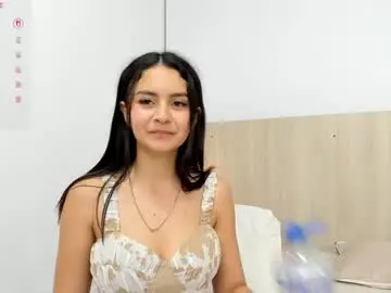 Chaturbate Watch Live Sex Cams of kira_dubois