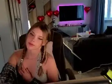 Chaturbate Free Live Porn of bitter_moon