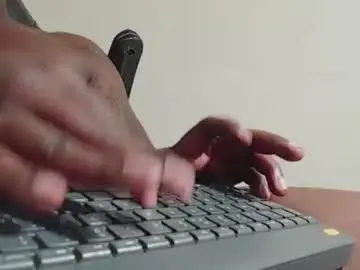 Chaturbate Live Sex of brant_garcia