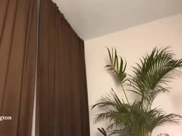Chaturbate Sex Cam of tatti_1