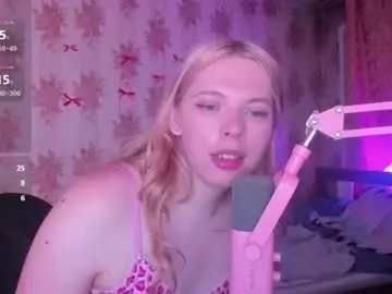 Chaturbate Live Sex of cutie_bambi_