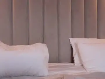 Chaturbate Nude Webcam of moniqueeass