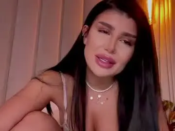 Chaturbate Adult Webcams of moniqueeass