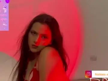 Chaturbate Live Porn of nahiara_evans_