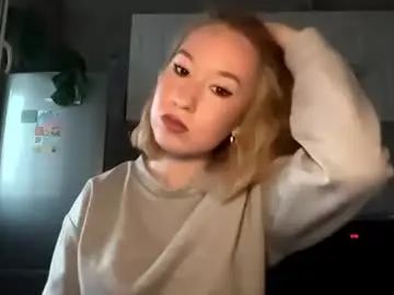 Chaturbate Live Sex Cam of coradreith