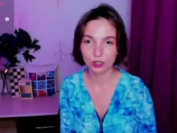 Chaturbate Watch Live Sex Cams of kindhazelhere_