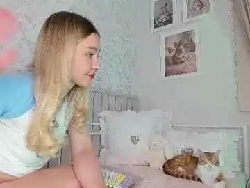 Chaturbate Live Sex Cam of kitty__sophie