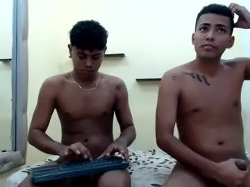 Chaturbate Live Sex Cam of patrickvsnoah