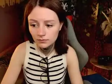 Chaturbate Live Sex Cam of esterhernandes