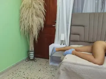 Chaturbate Adult Webcams of cloe_mylo