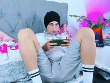 Chaturbate Adult Webcams of andresznaygarcia