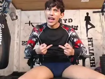 Chaturbate Best live sex cam show of pierre_leroy_