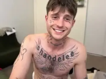 Chaturbate Nude Webcam of prettyboyszn