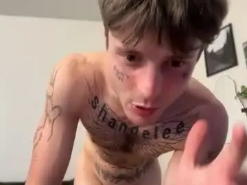 Chaturbate Free Porn Cam of prettyboyszn