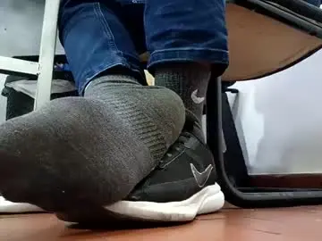Chaturbate Watch Live Sex Cams of waltherfeet_