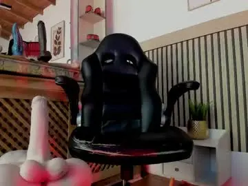 Chaturbate Free Live Porn of madame_ibby