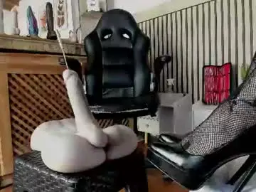 Chaturbate Watch Live Sex Cams of madame_ibby