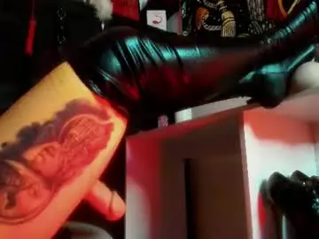 Chaturbate Live Porn of madame_ibby