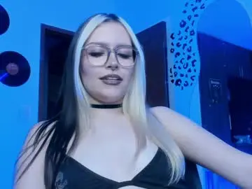 Chaturbate Live Sex Cam of scorpiogoddesss