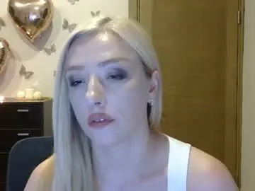 Chaturbate Sex Chat of wild_silk_desire