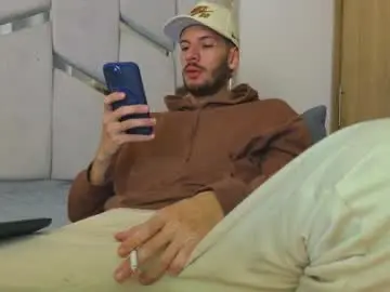Chaturbate Live Porn of max_tayloor