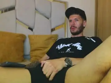 Chaturbate Free Porn Cam of max_tayloor