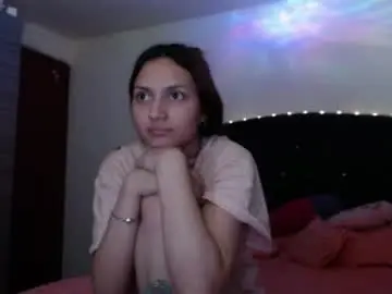 Chaturbate Nude Webcam of holy_julii