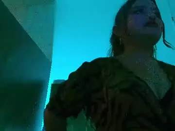 Chaturbate Best live sex cam show of alana_petite