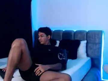 Chaturbate Adult Webcam of luca_vegas