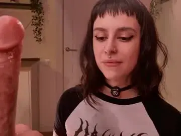 Chaturbate Watch Live Sex Cams of hugme_