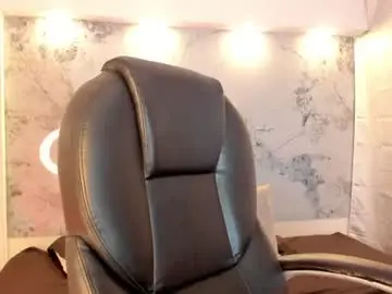 Chaturbate Free Porn Cam of julieth_cooper1