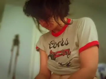 Chaturbate Live Porn of tomboy_titties