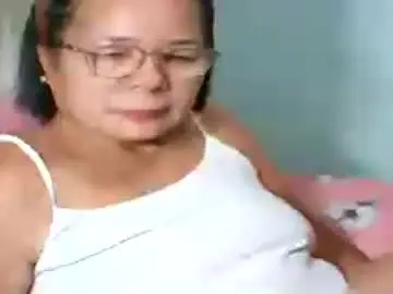 Chaturbate Best live sex cam show of mombastic55