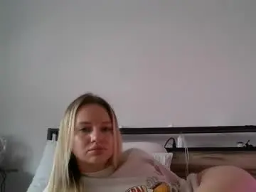 Chaturbate Sex Chat of moon_light_girl