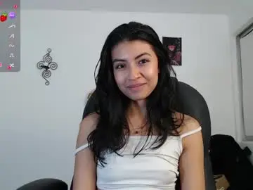 Chaturbate Live Sex Cam of ellajonz