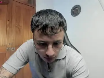 Chaturbate Best live sex cam show of dereck_klain