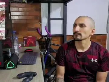 Chaturbate Live Sex Cam of marckmuscle