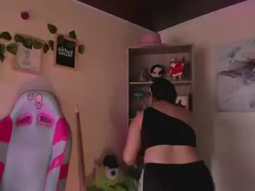 Chaturbate Live Sex Cam of nahomy_bell