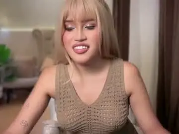 Chaturbate Live Sex Cam of ur_bombshellpatty