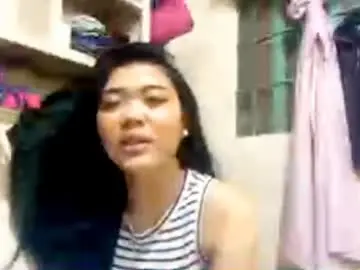 Chaturbate Live Sex Cam of bertalippitt